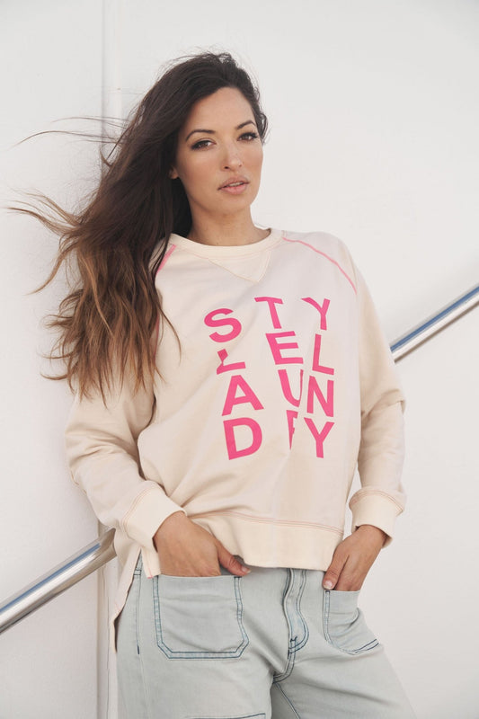 CLASSIC SWEAT IN IVORY & PINK - S T Y L E L A U N D R Y