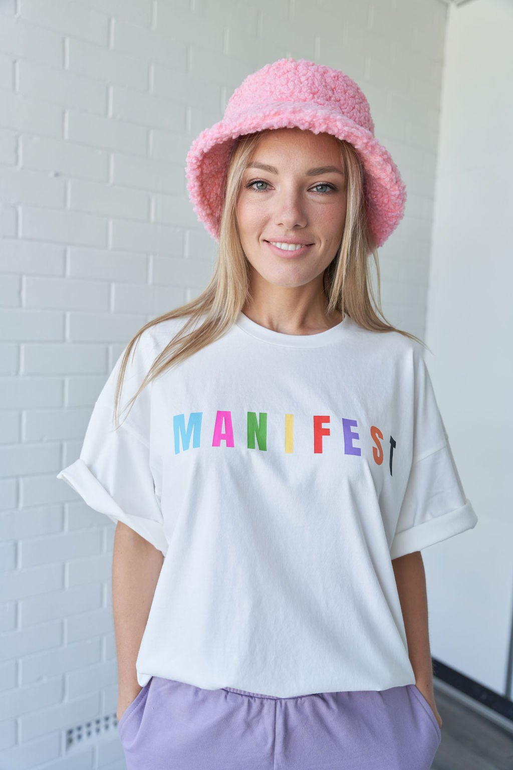 MANIFEST TEE - S T Y L E L A U N D R Y