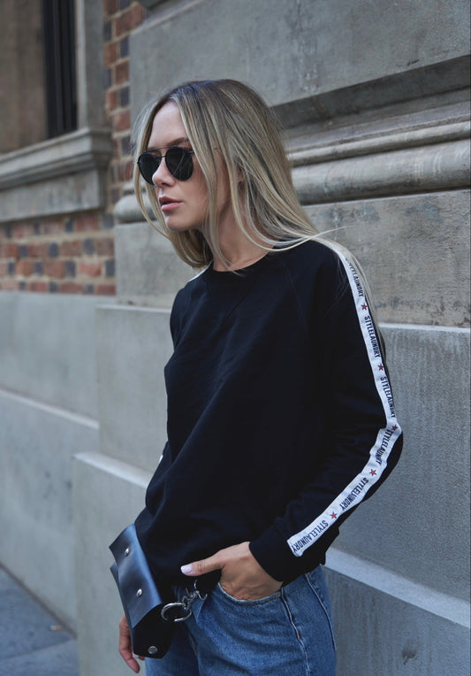 TAPE SWEAT TOP - S T Y L E L A U N D R Y