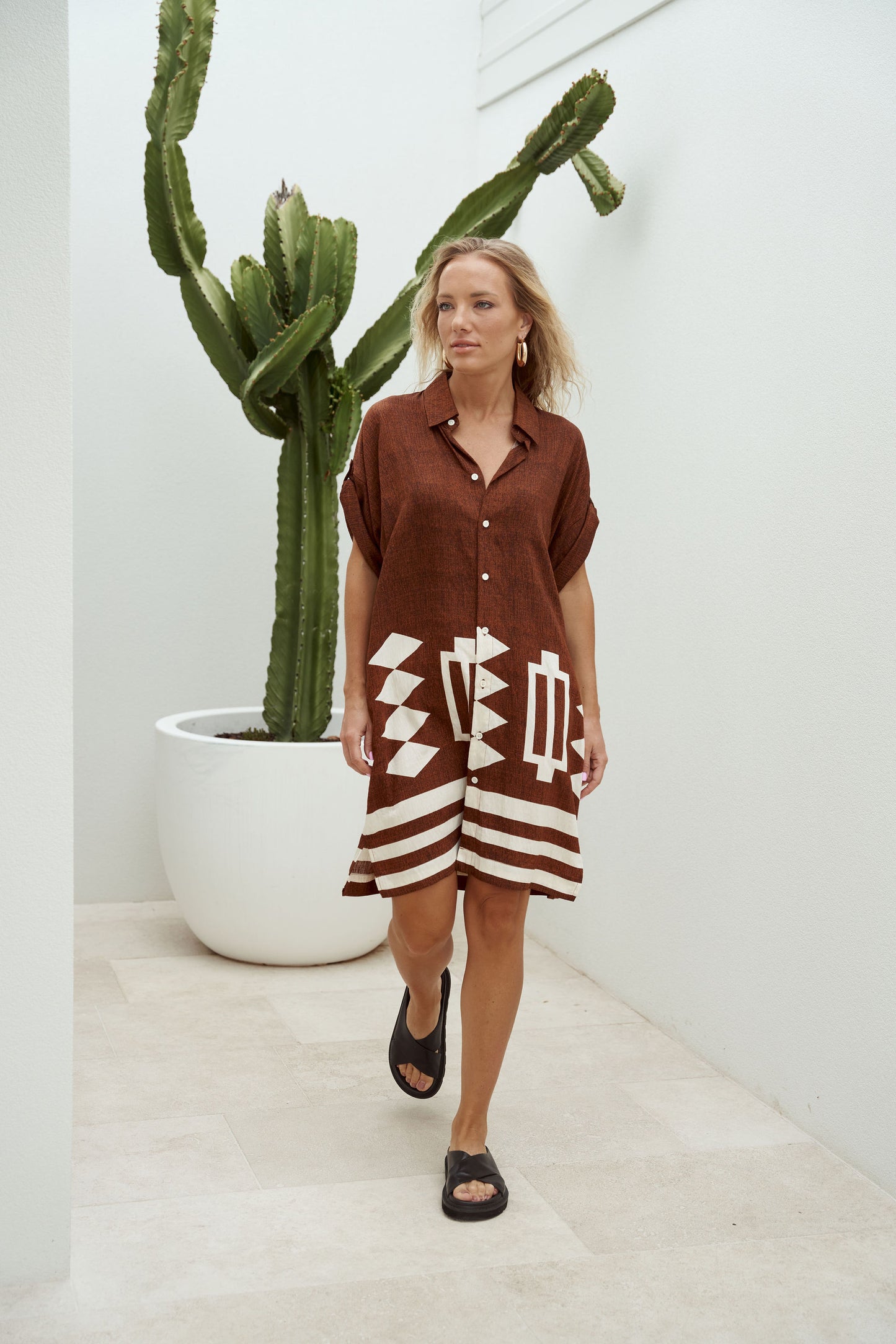 The LuLu Tribal print shift dress in chocolate