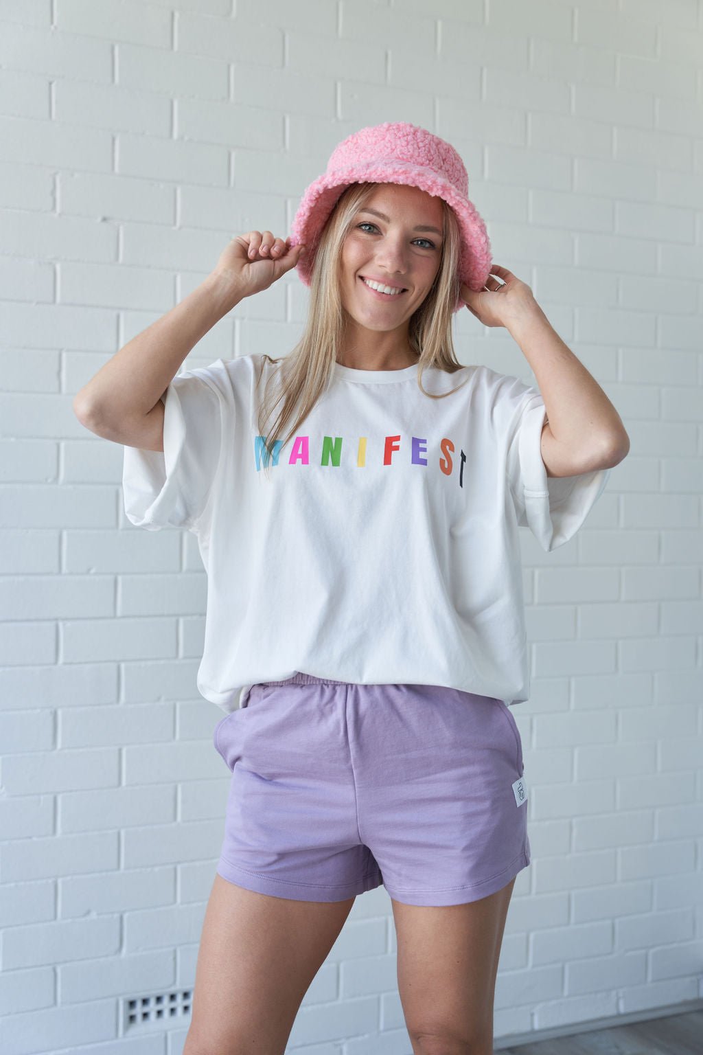 MANIFEST TEE - S T Y L E L A U N D R Y